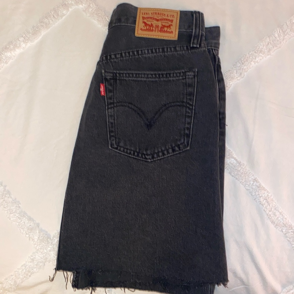 Women’s Levi Skirt